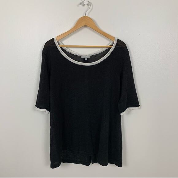 Evelyn & Arthur Black Linen Back Buttons Top - Picture 11 of 15